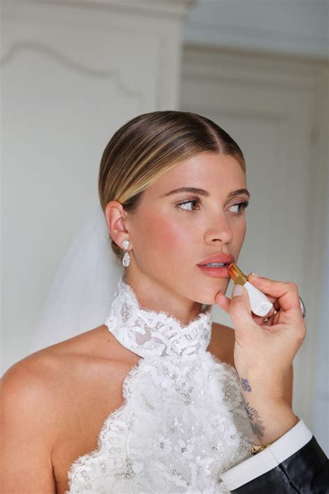 sofia richie pink chanel lipstick|Sofia Richie makeup.